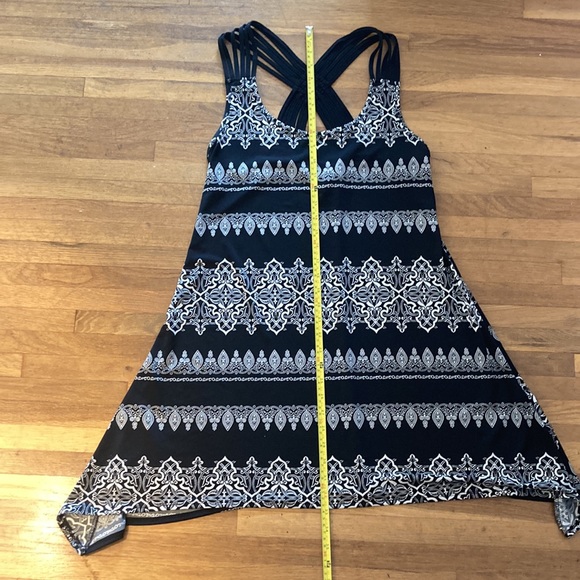 *last chance* a.n.a | Women’s black dress with white design - Picture 4 of 16